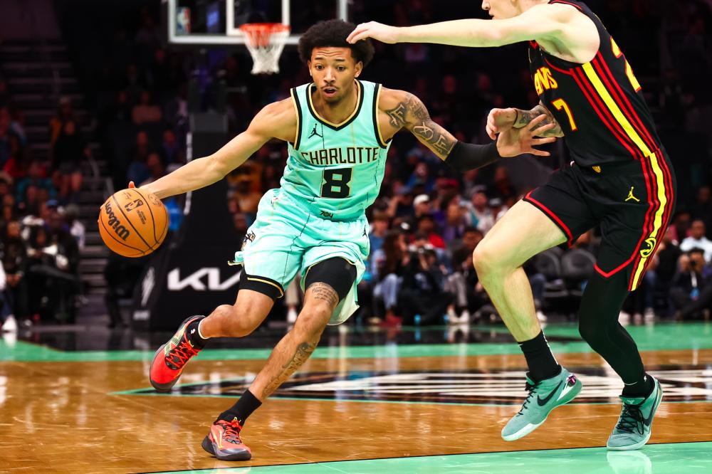 反跑和假动 反跑和假动