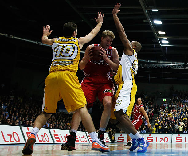 并结合西海 并结合西海